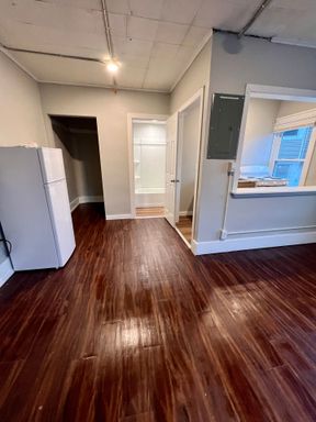 Welcome to Studios on Scott! – photo 1