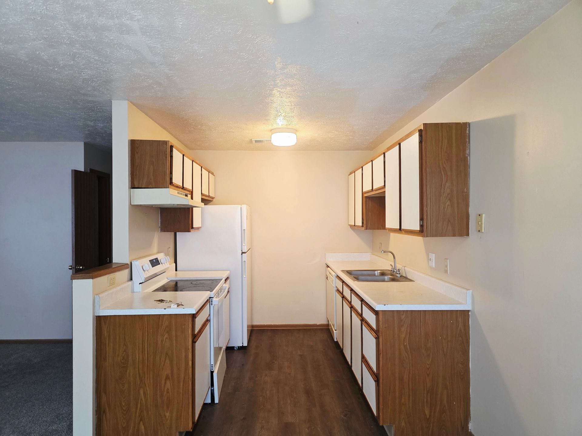 Omaha Apartment: 4873 Marshall Dr.