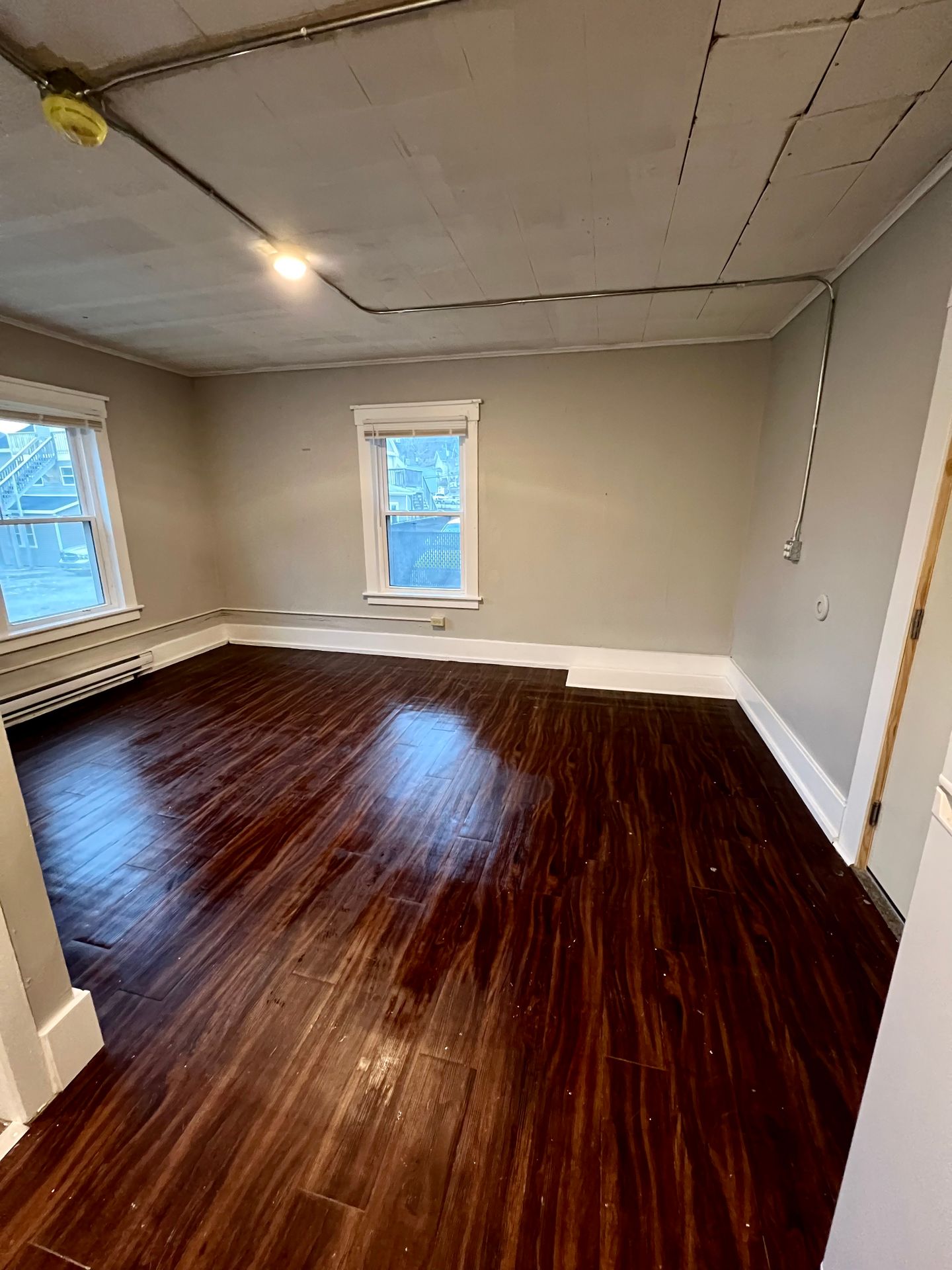 Council Bluffs Apartment: 208 Scott St