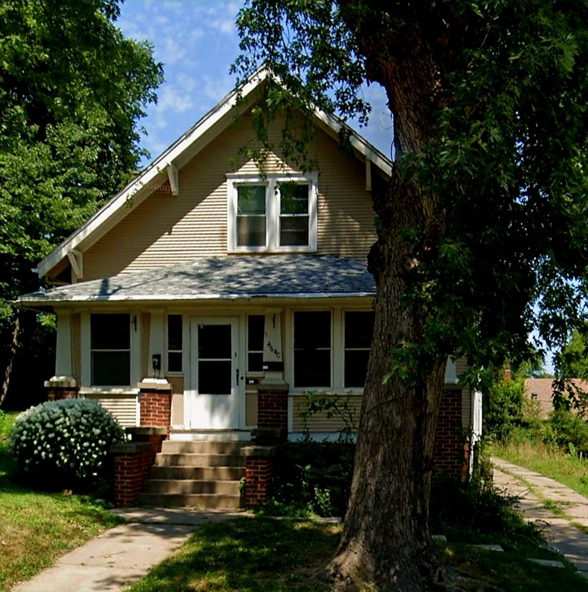 Omaha Apartment: 4640 Izard Street - unit 1