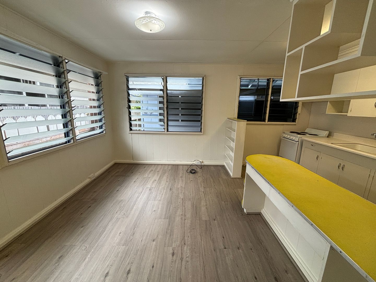 Honolulu House: 917 Coolidge St., #B-1