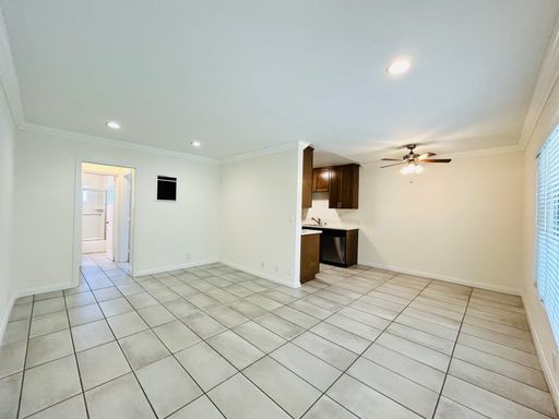 West LA Pet Friendly One-Bedroom Apartment! – photo 1