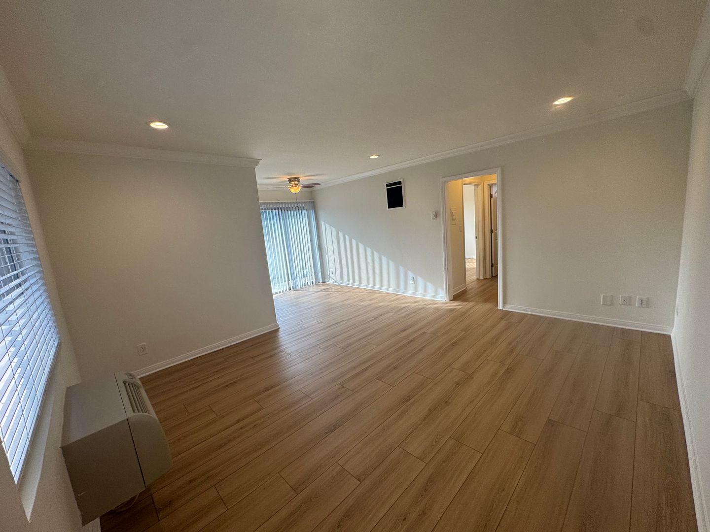 Los Angeles Apartment: 3426 Jasmine Ave.