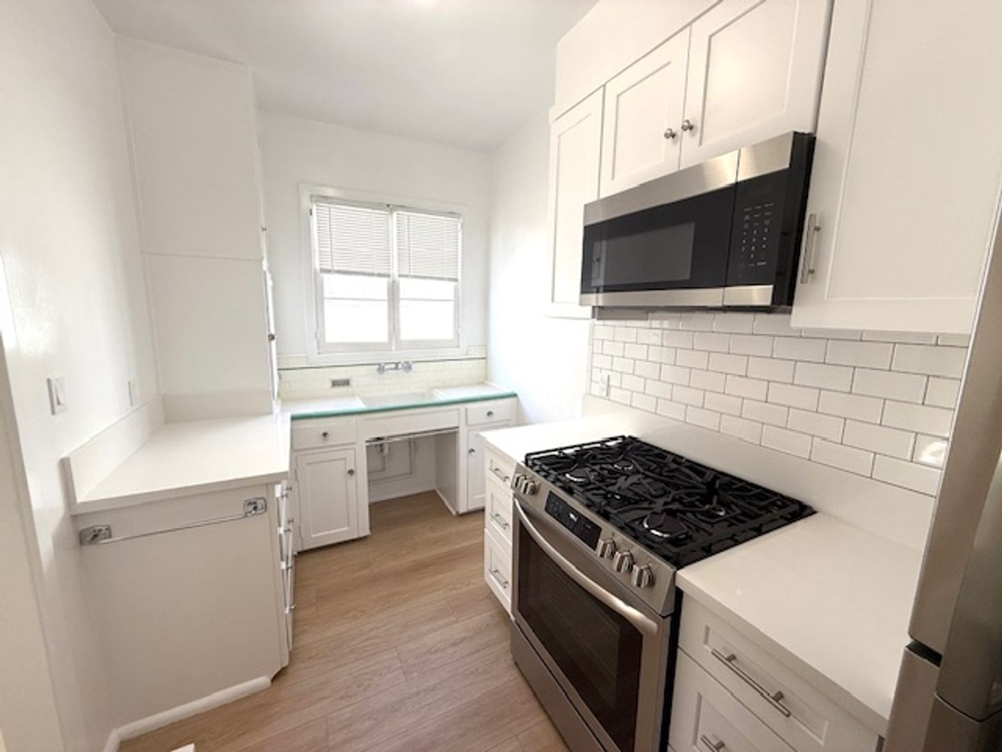 South Pasadena Apartment: 513 Fair Oaks Ave.