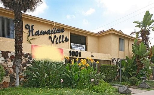 For Rent 2 Bed / 2 Bath Condo in Gated Community Monterey Park.