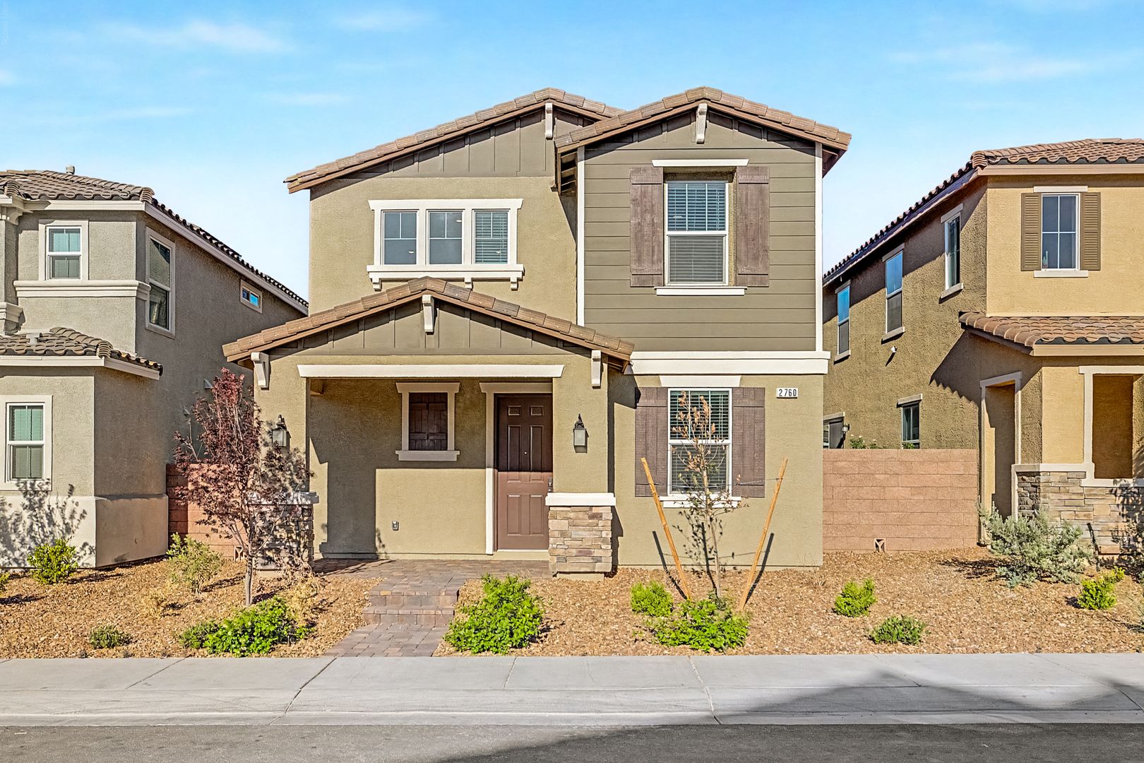 Henderson House: 2760 Piazza Madama St