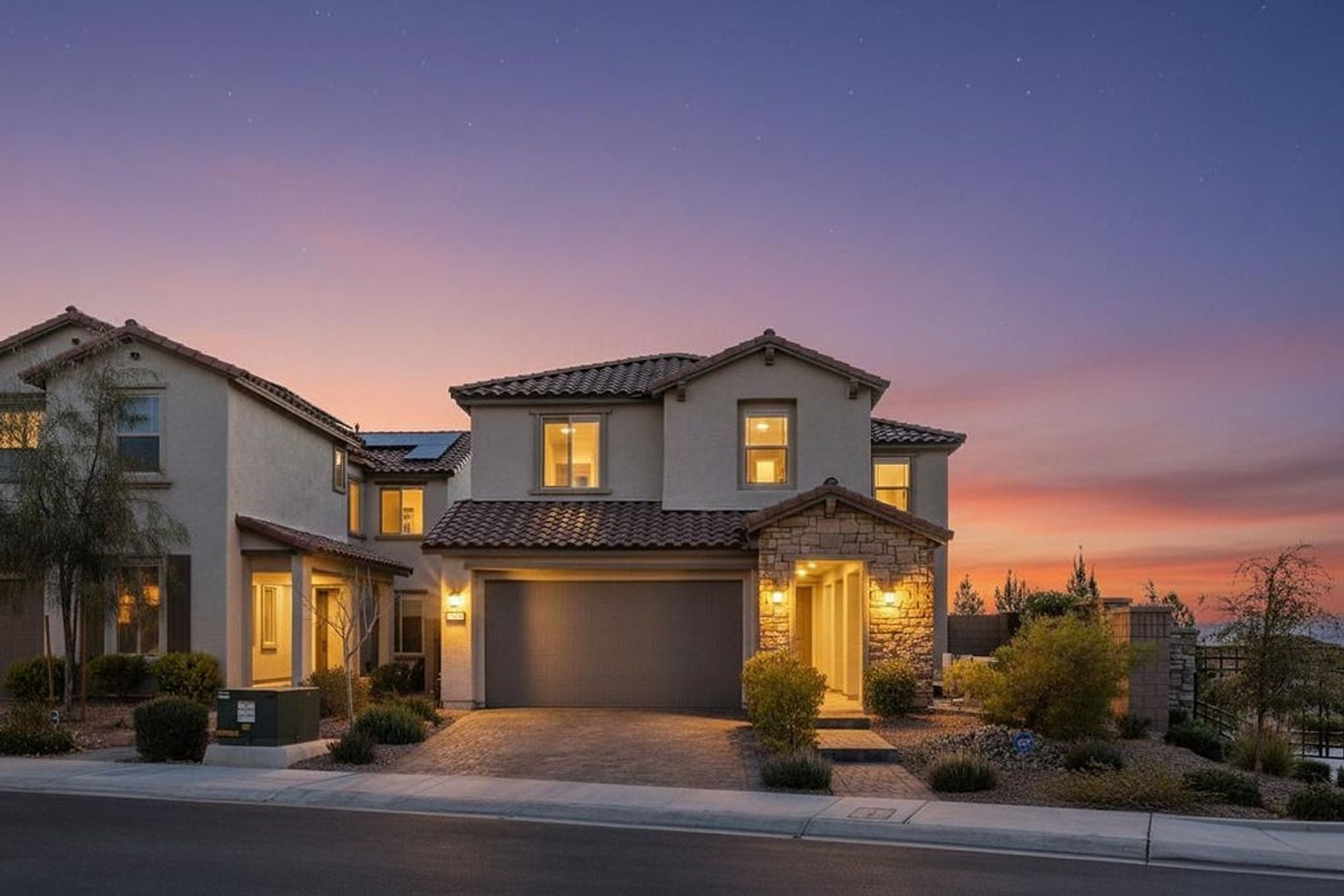 LAS VEGAS House: 6480 CASTALNOVA BEND DR