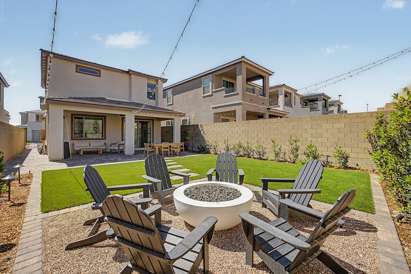 Las Vegas House: 1575 Crested Eagle St.