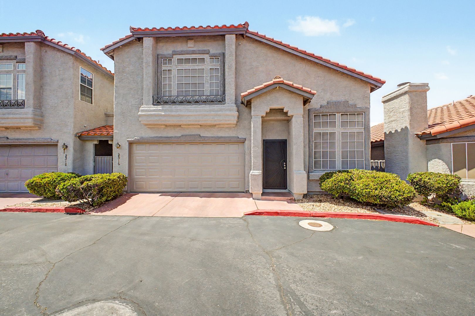 HENDERSON House: 2316 RAMSGATE DR