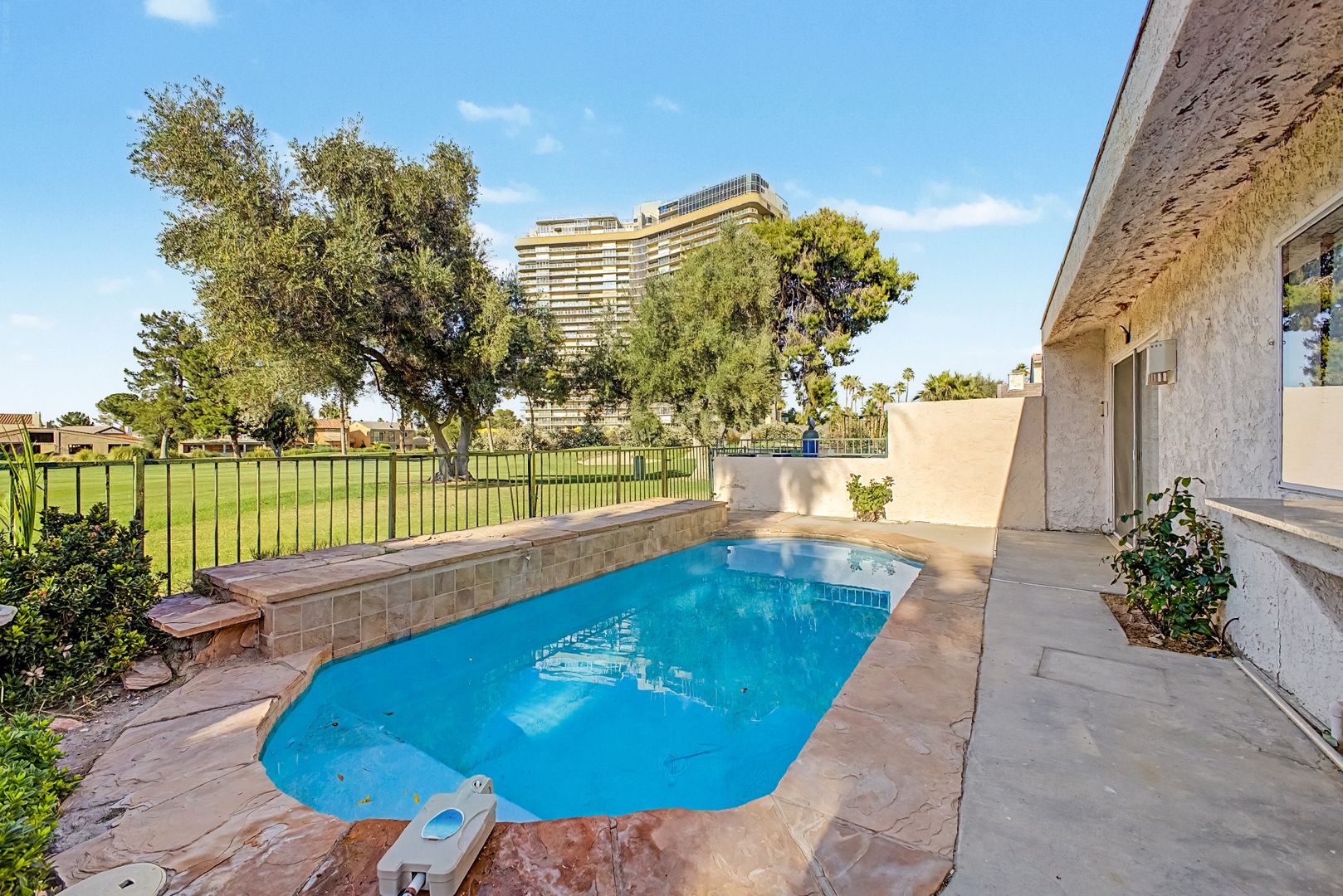 LAS VEGAS House: 3159 BEL AIR DR