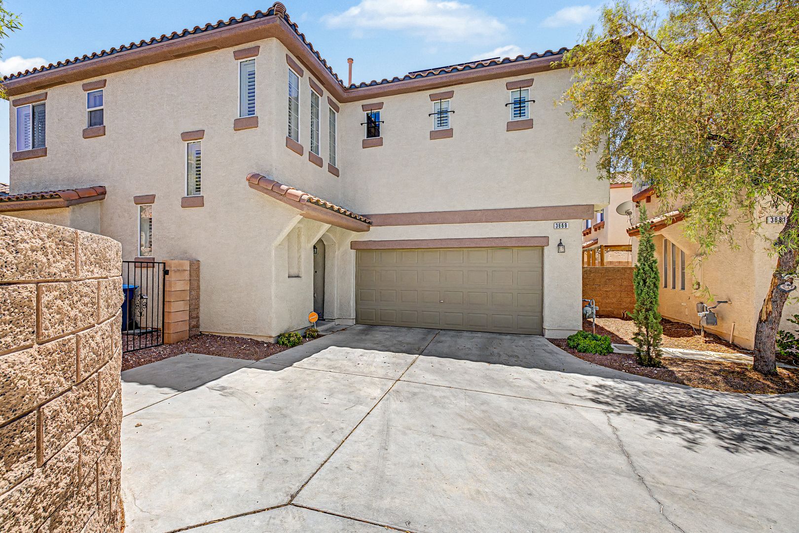 LAS VEGAS House: 3669 SANUCCI CT