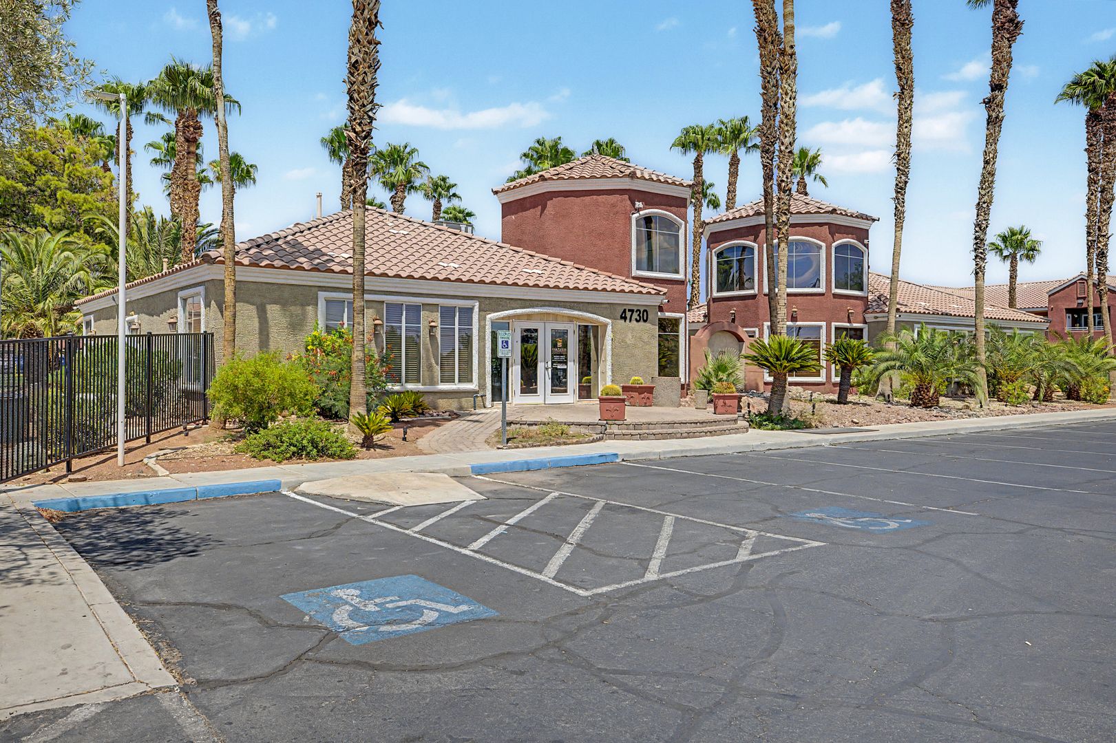 LAS VEGAS House: 4730 E CRAIG RD BLDG #26 UNIT #1154