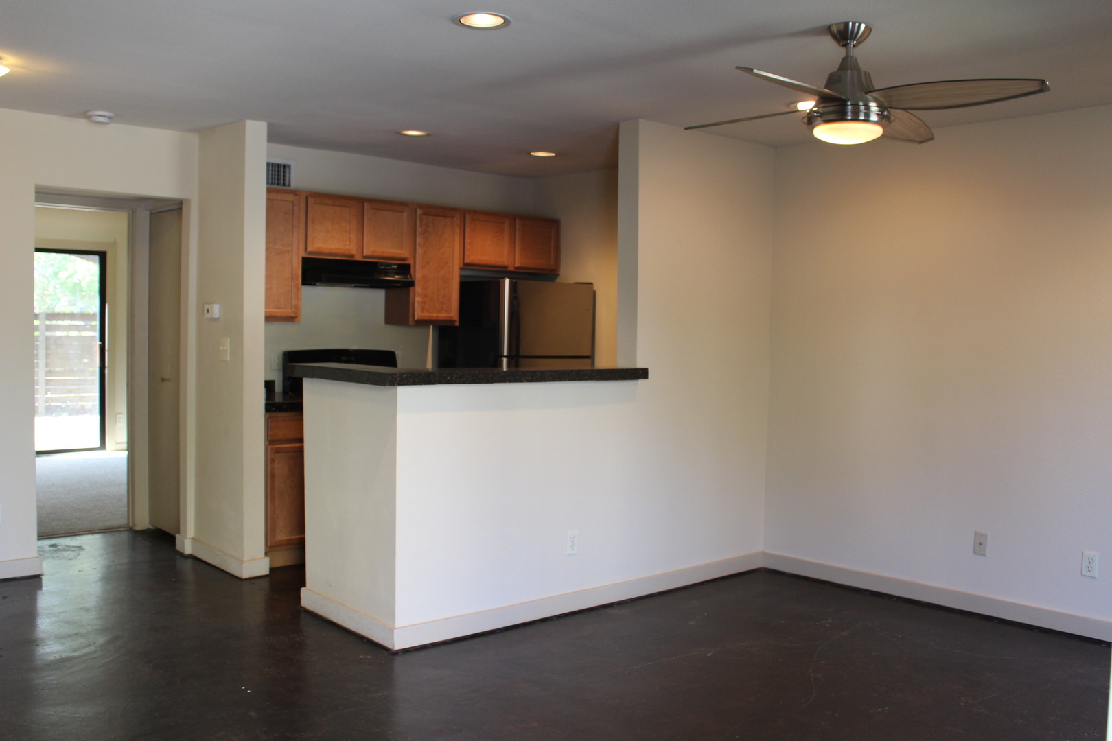 Dallas Apartment: 4109 Avondale Avenue