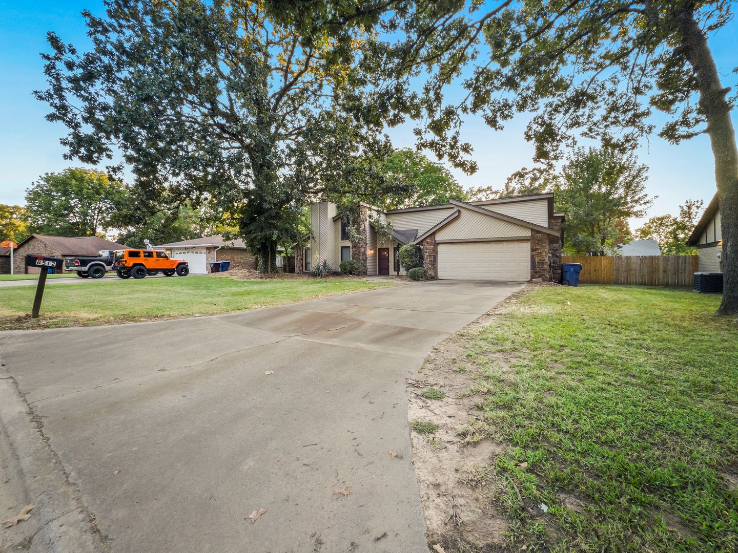 Fort Smith House: 8512 Meadow Drive