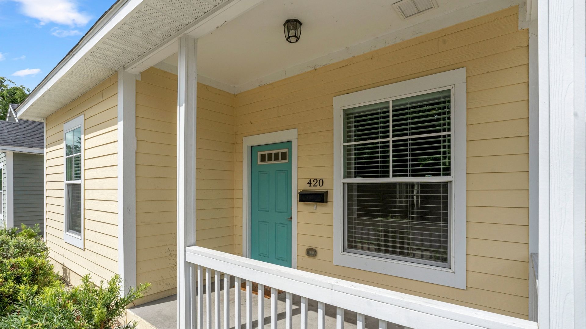 420 NW 1st St. - The Rose Property 4 of 12