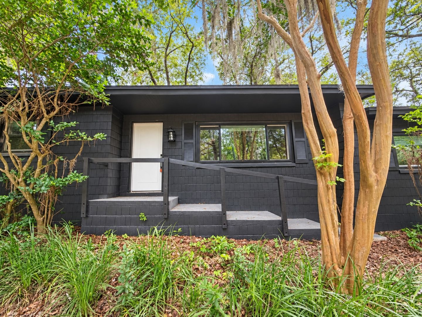 Gainesville House: 3330 NW 24TH AVE