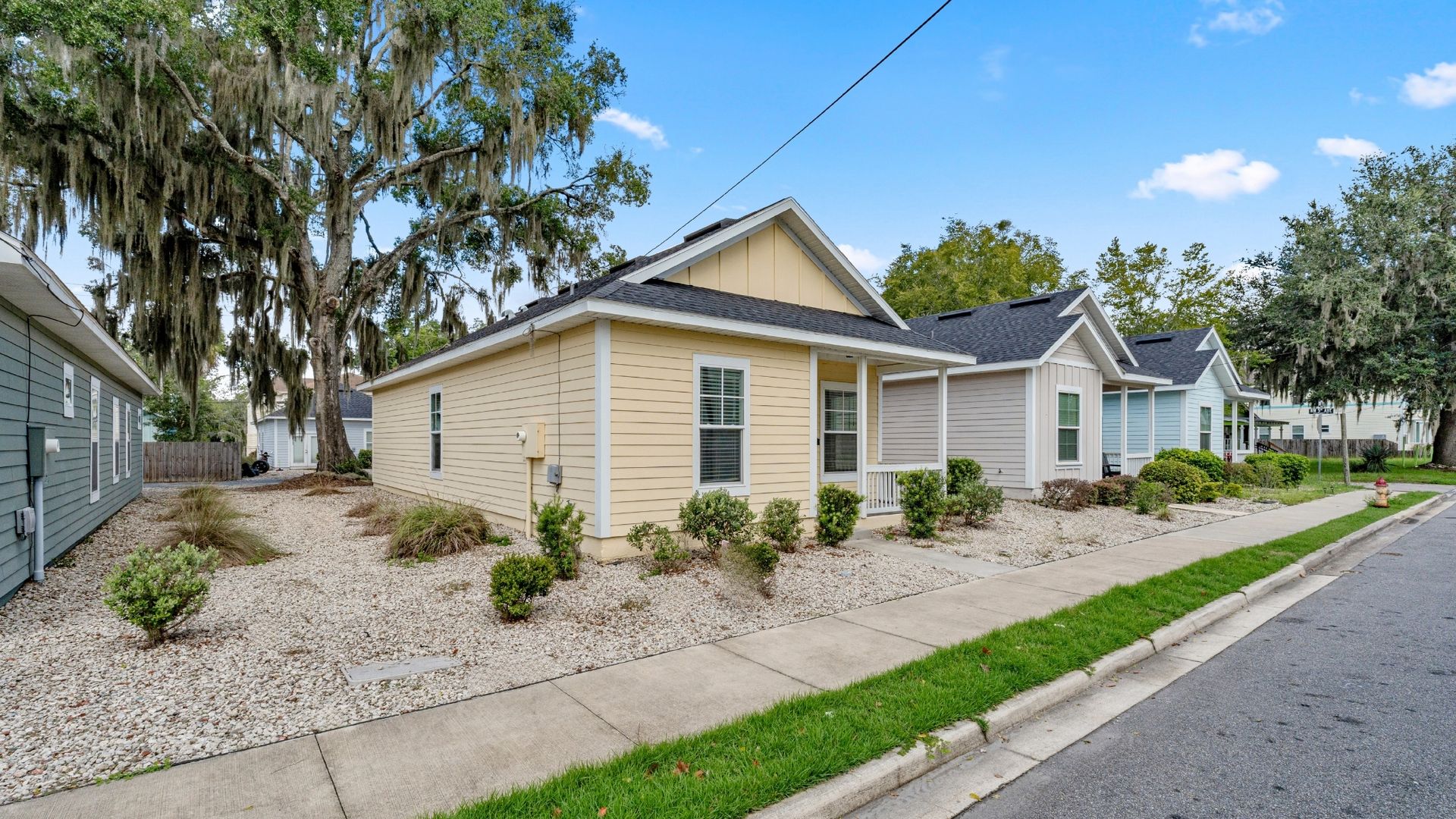 420 NW 1st St. - The Rose Property 2 of 12