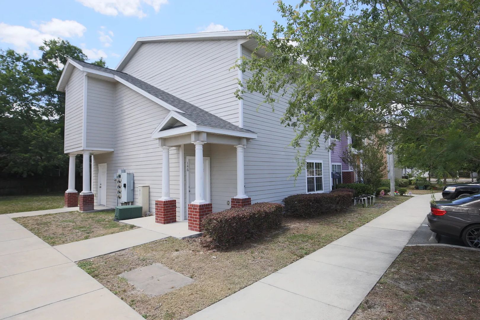 Spacious 2 Bed / 2 Bath Townhome in Eagle Trace