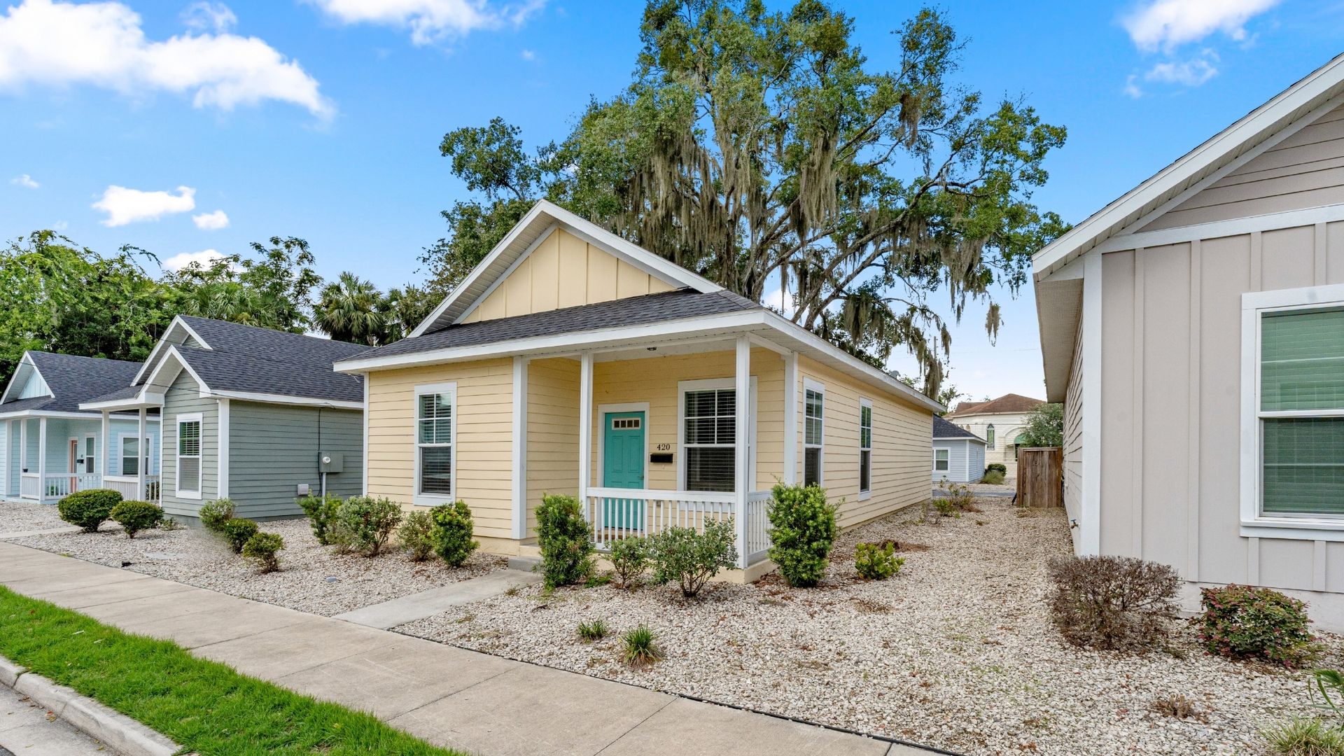 420 NW 1st St. - The Rose Property 3 of 12