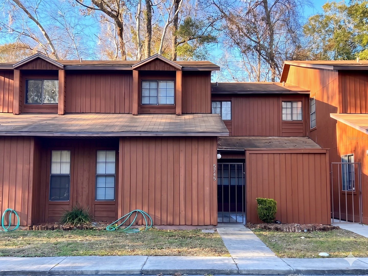 Gainesville House: 5745 SW 10th Place