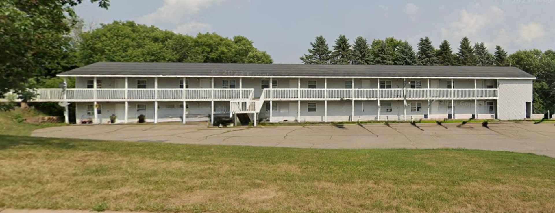 Edgar Apartment: 720 N 2nd Ave