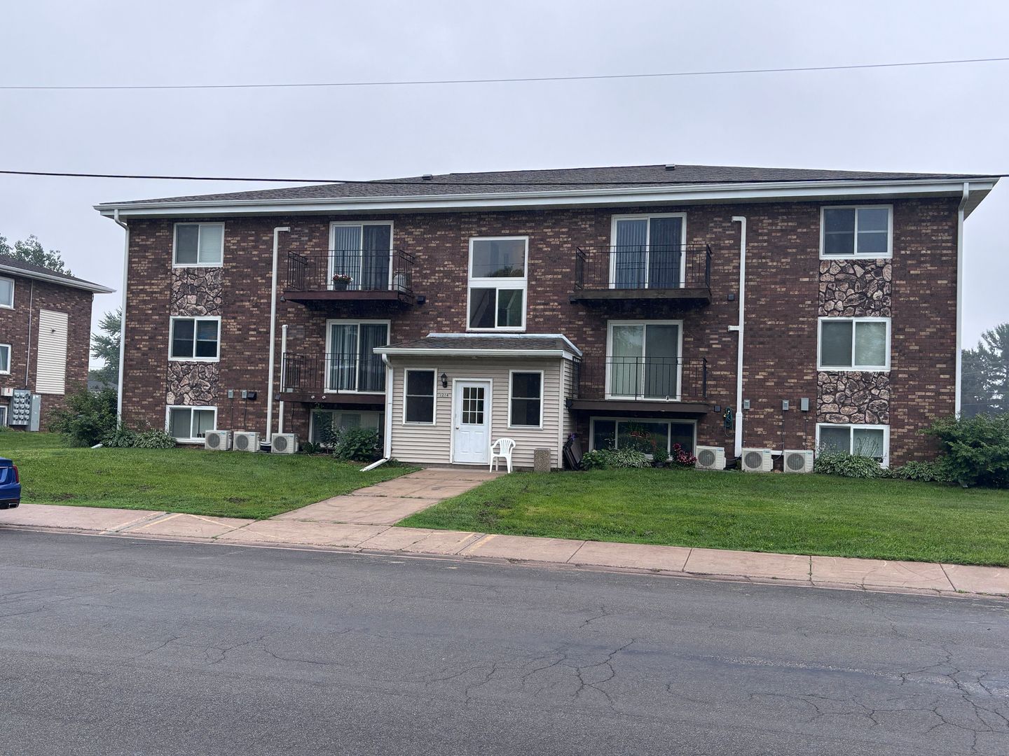 Mosinee Apartment: 1214 Mosinee ave