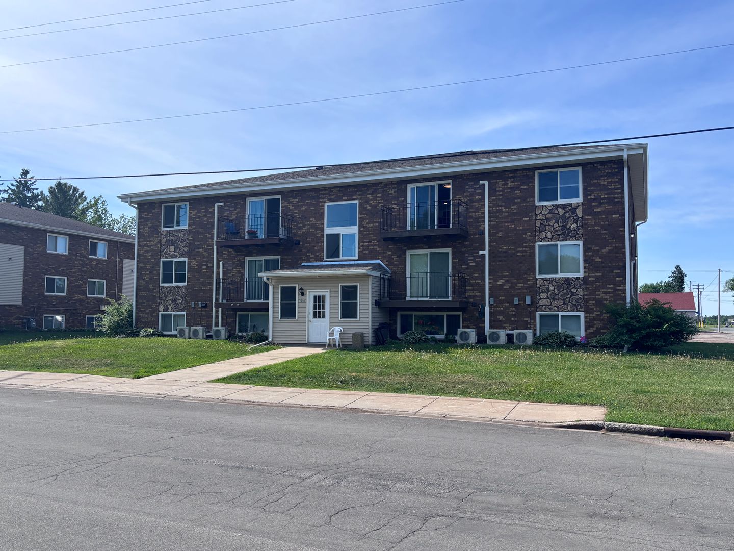 Mosinee Apartment: 1214 Mosinee ave