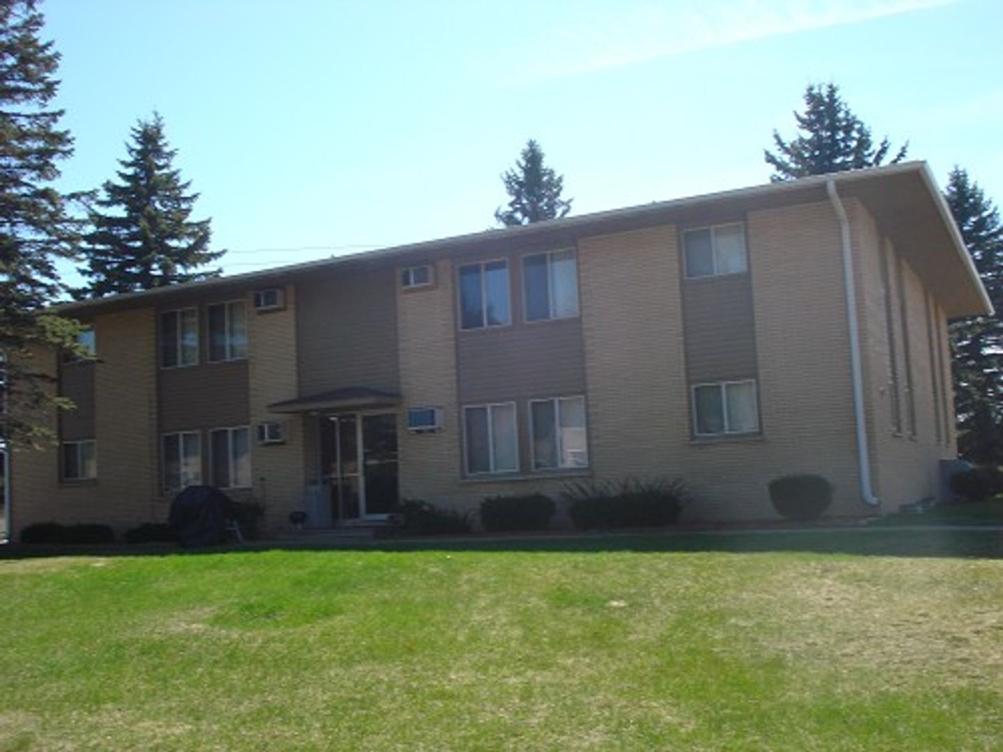 Wausau Apartment: 153225 Shoreland Ln
