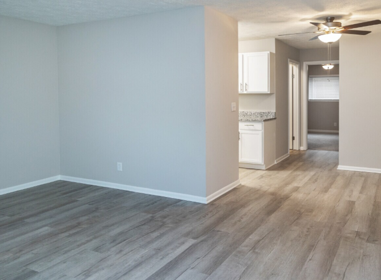 Jacksonville Apartment: 2600 Trollie Lane