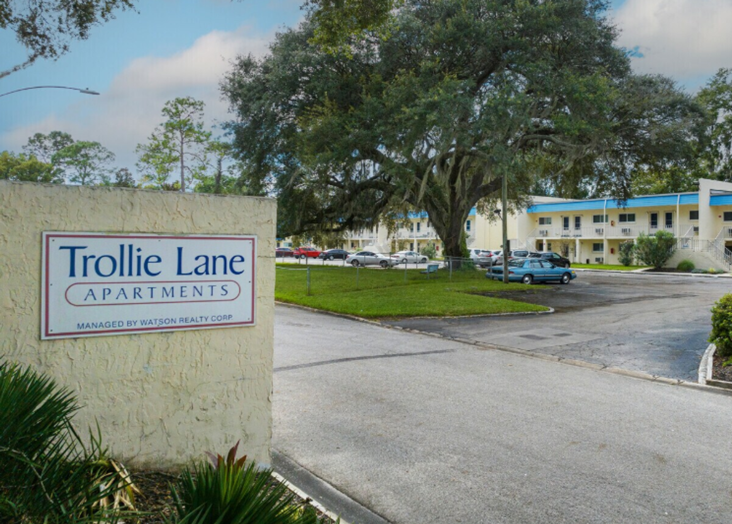 Jacksonville Apartment: 2600 Trollie Lane