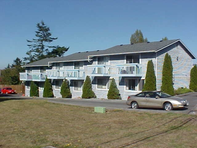 Oak Harbor Apartment: 445 SE Regatta Drive