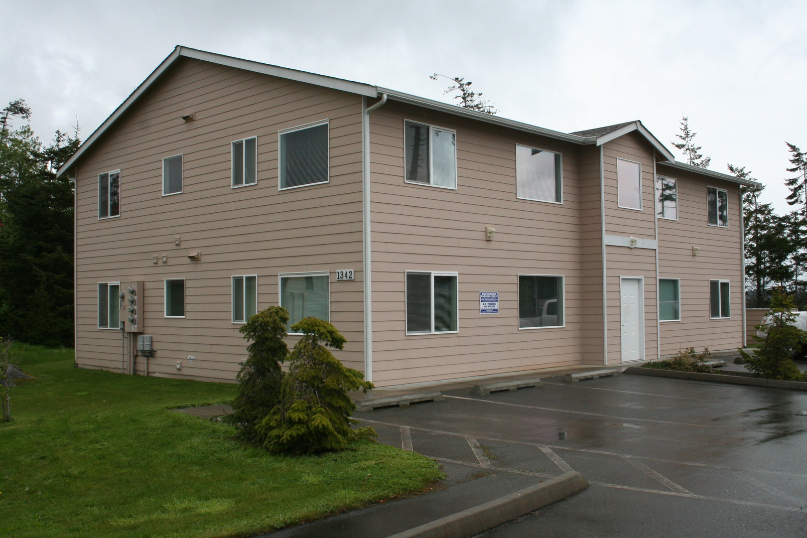 Oak Harbor Apartment: 1342 NW Falls Creek Loop - 4 plex