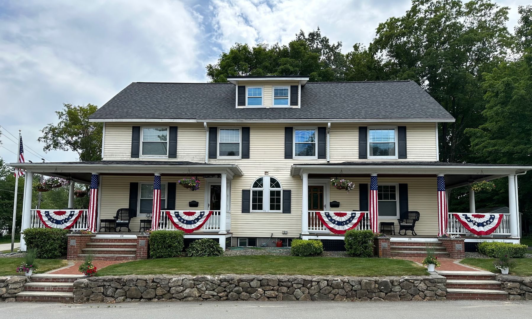 Milford Apartment: 28 Lincoln Street