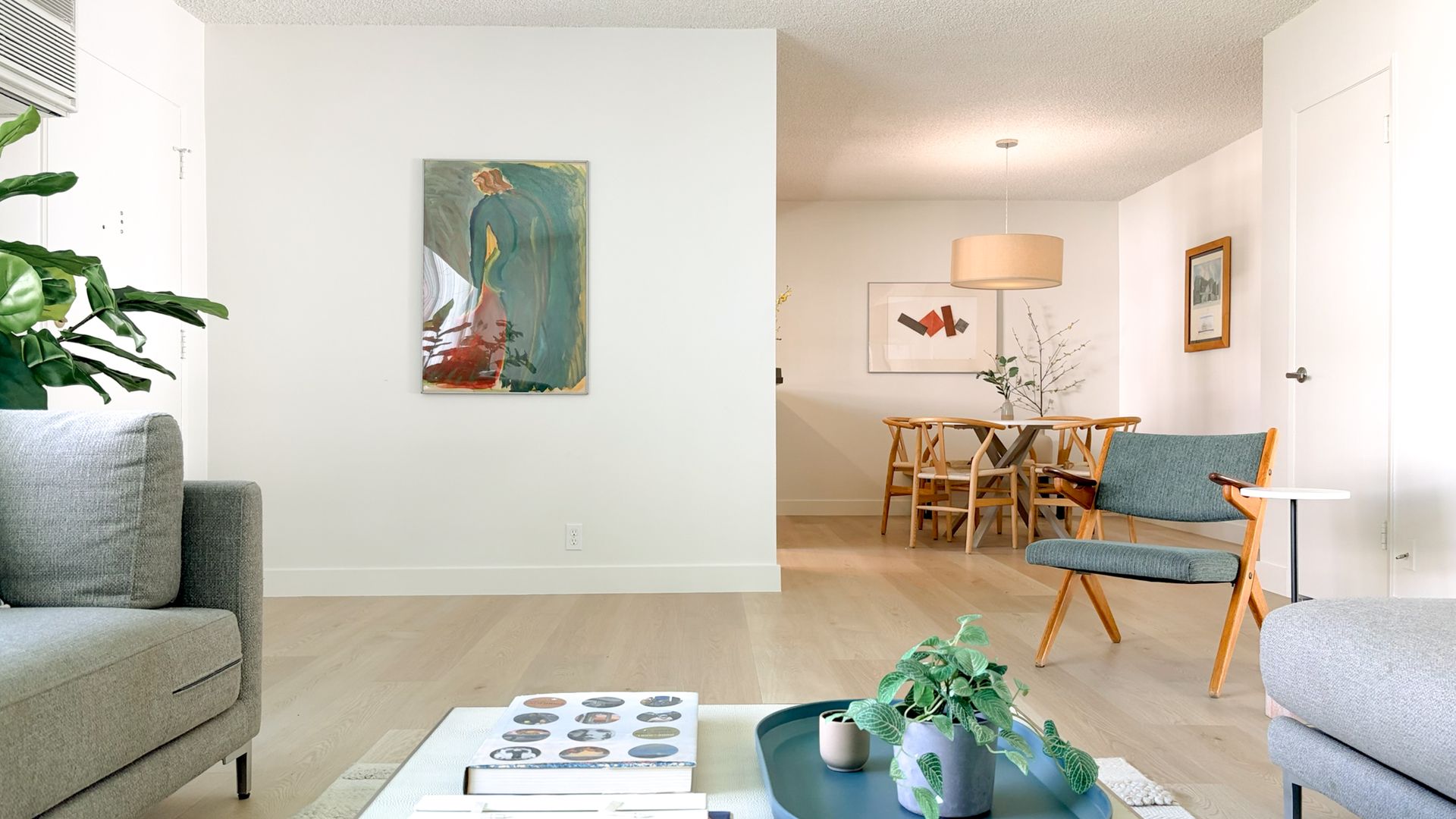 Valley Village Apartment: 11291 Weddington St