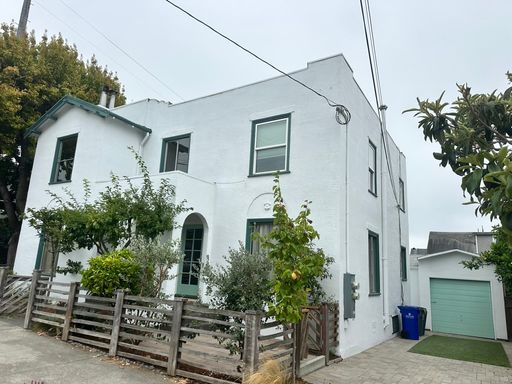 Bright + Modern 2-Bedroom Duplex in Oakland – photo 1