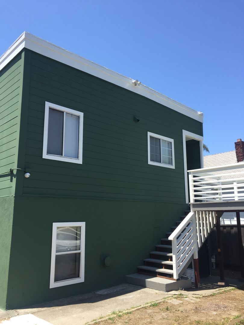 Oakland Apartment: 5308-5314 Market St