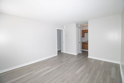 Renovated 2BR — The Vue on Royal Ridge