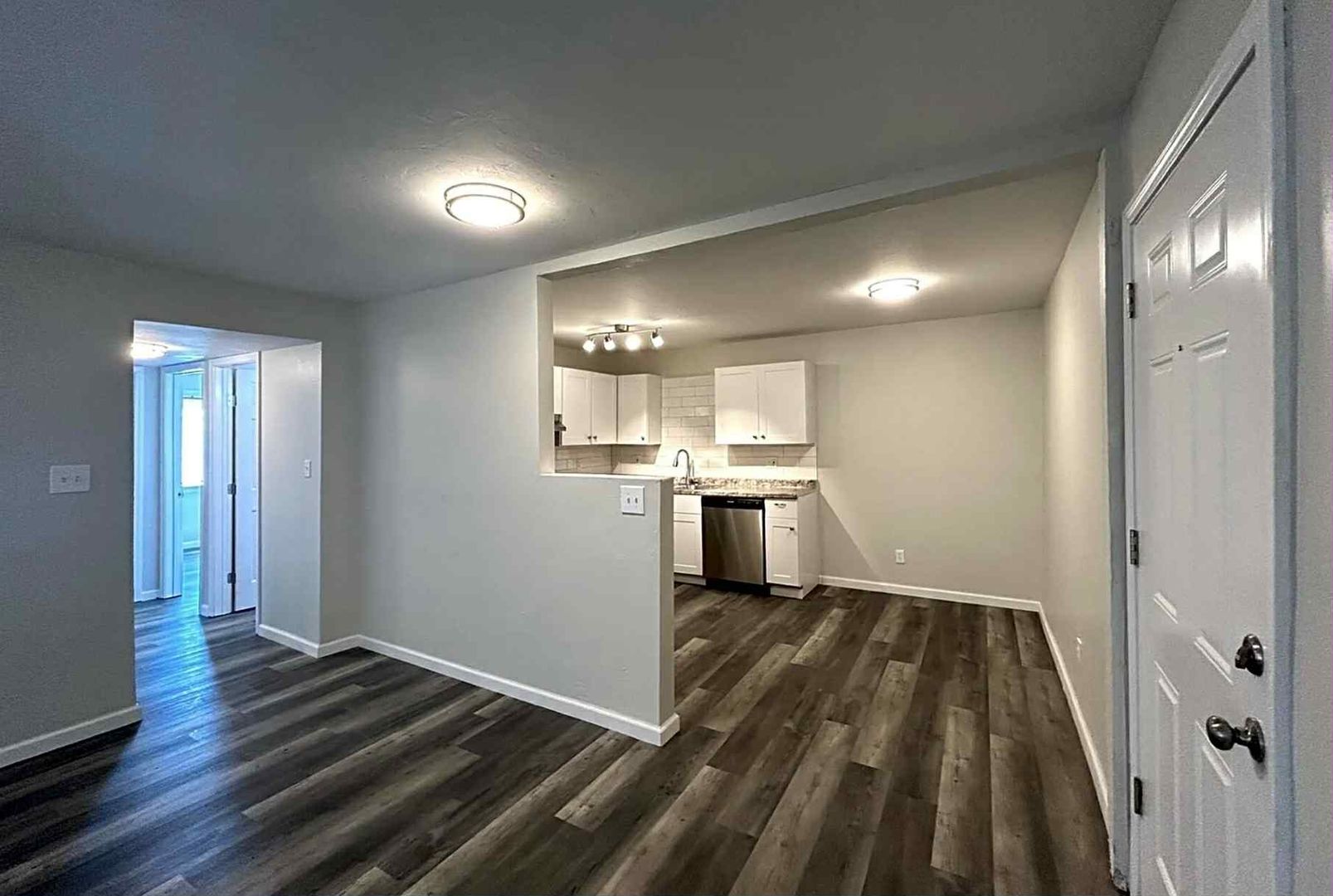 Oklahoma City Apartment: 7201 Melrose Ln
