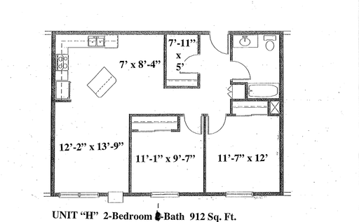 Spacious 2-Bedroom Apartment with Kitchen Island in North Branch