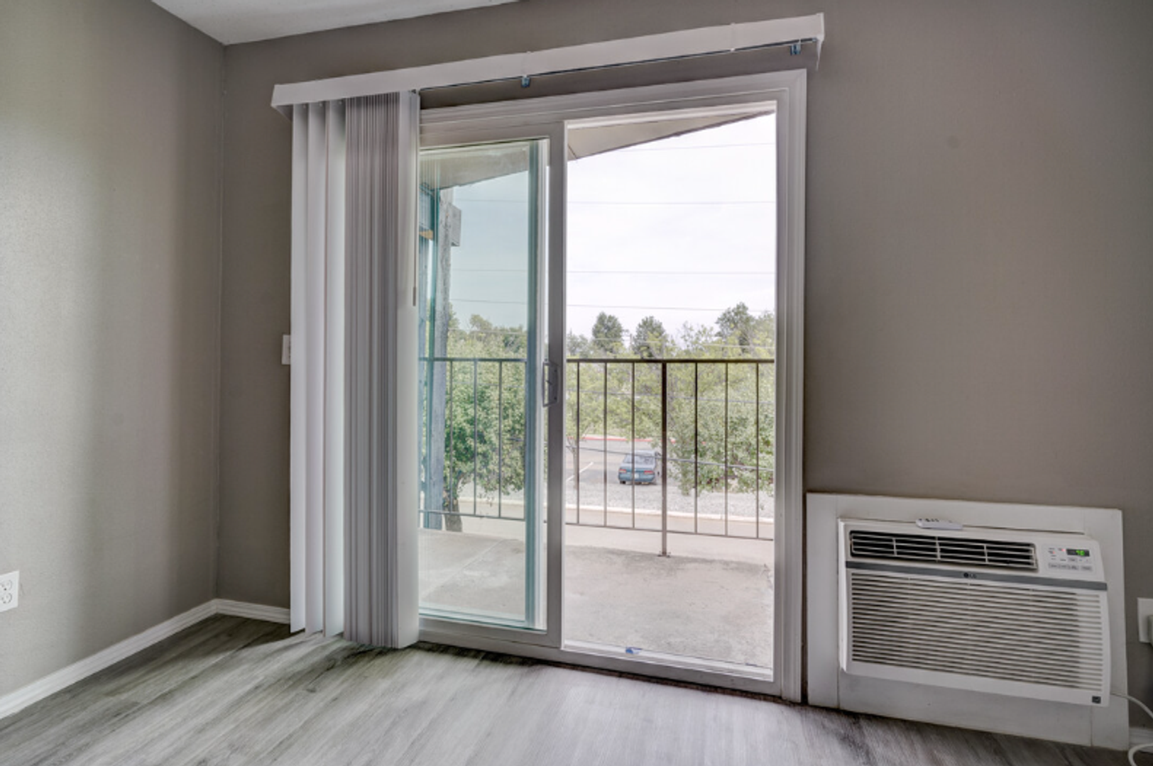 Oklahoma City Apartment: 5909 S Lee Ave