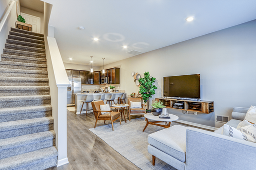 Luxurious 2 Bedroom 2.5 Bathroom Townhome
