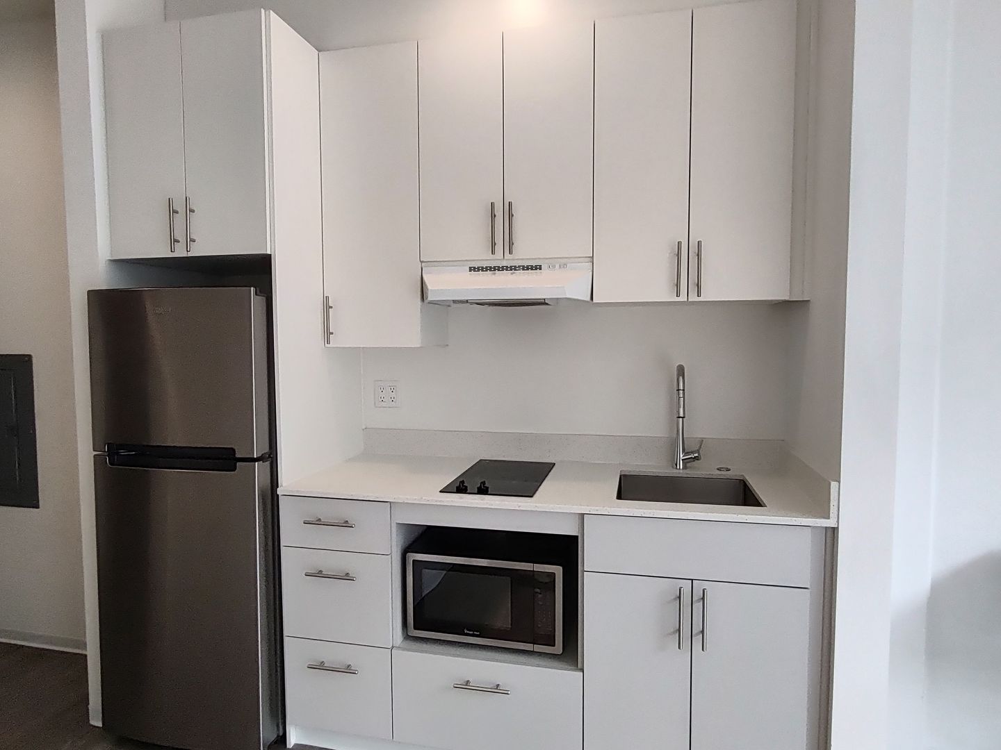 Seattle Apartment: 1210 Republican St