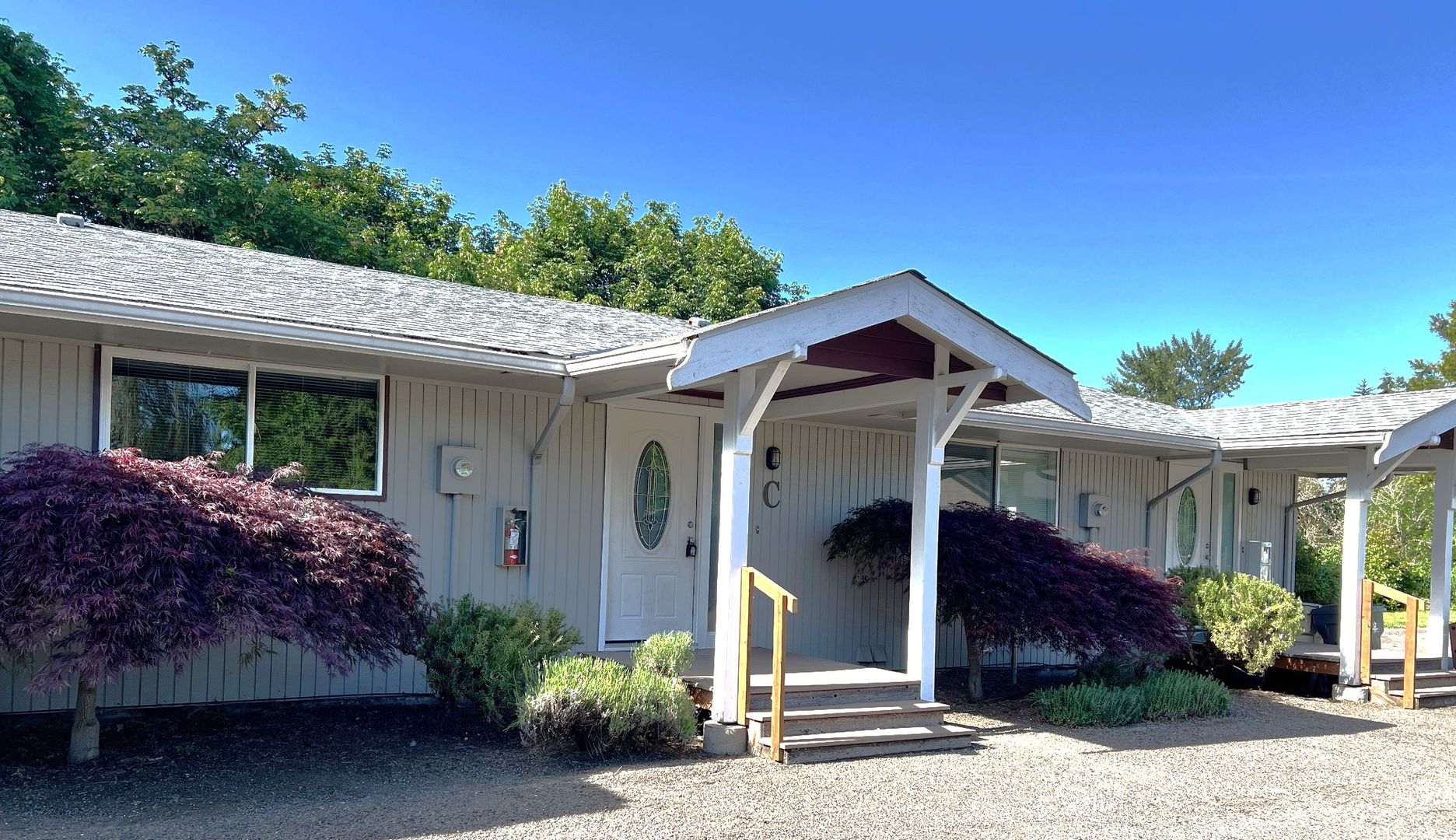 Albany Apartment: 340 Denver St. NE