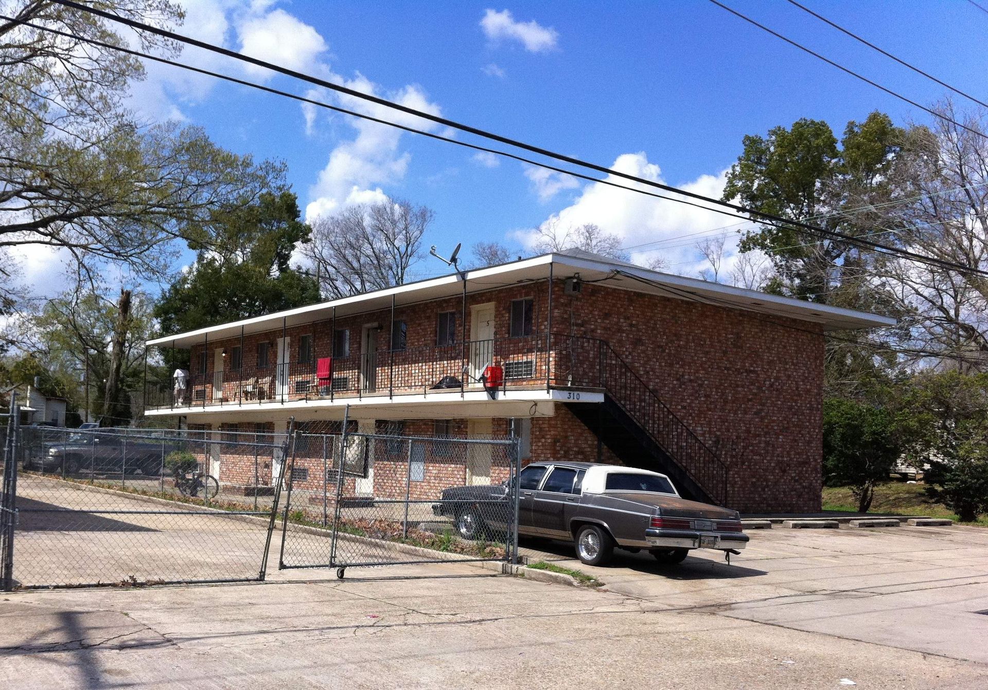 Baton Rouge Apartment: 310 Delphine St.