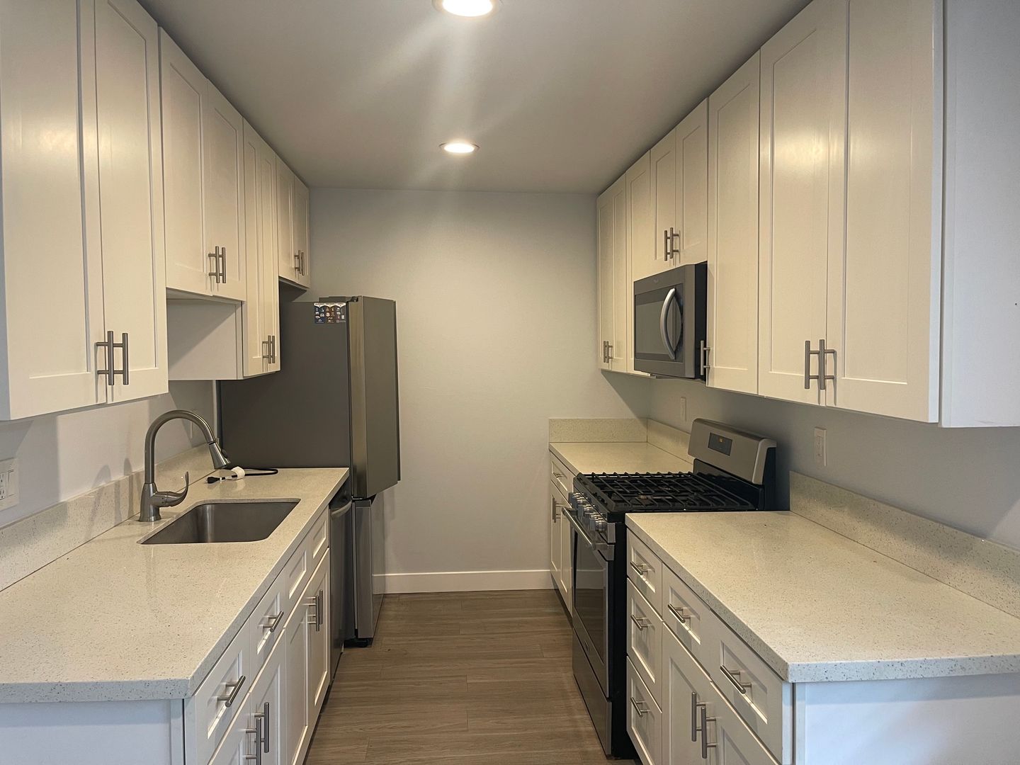 Oceanside Apartment: 500 N Clementine Street