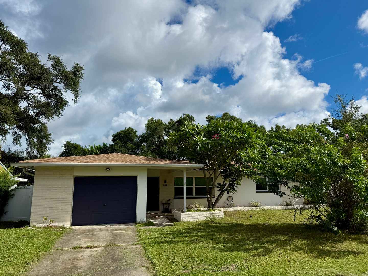Largo House: 13583 Imperial Grove Drive
