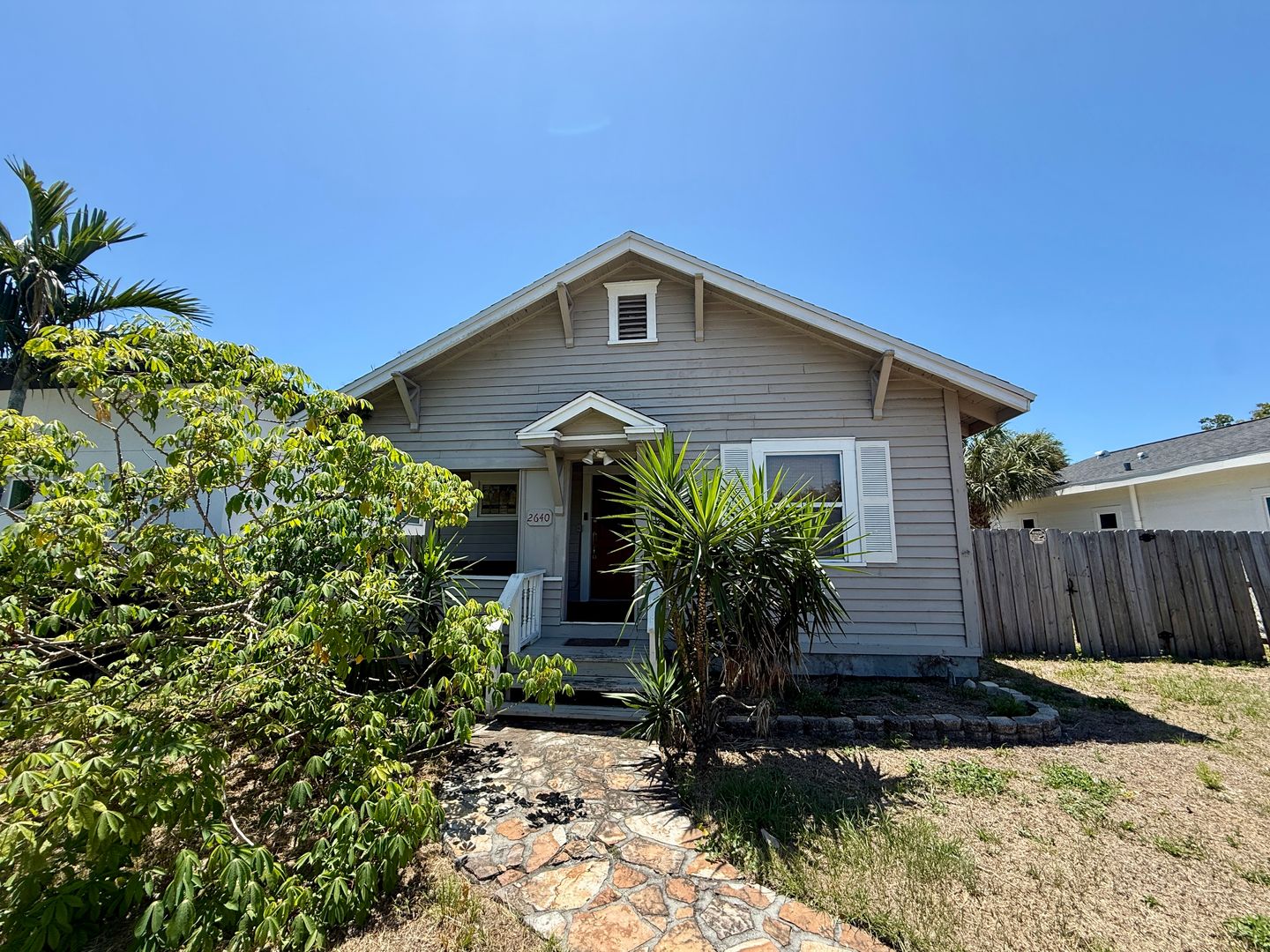 St. Petersburg House: 2640 2nd Ave. S