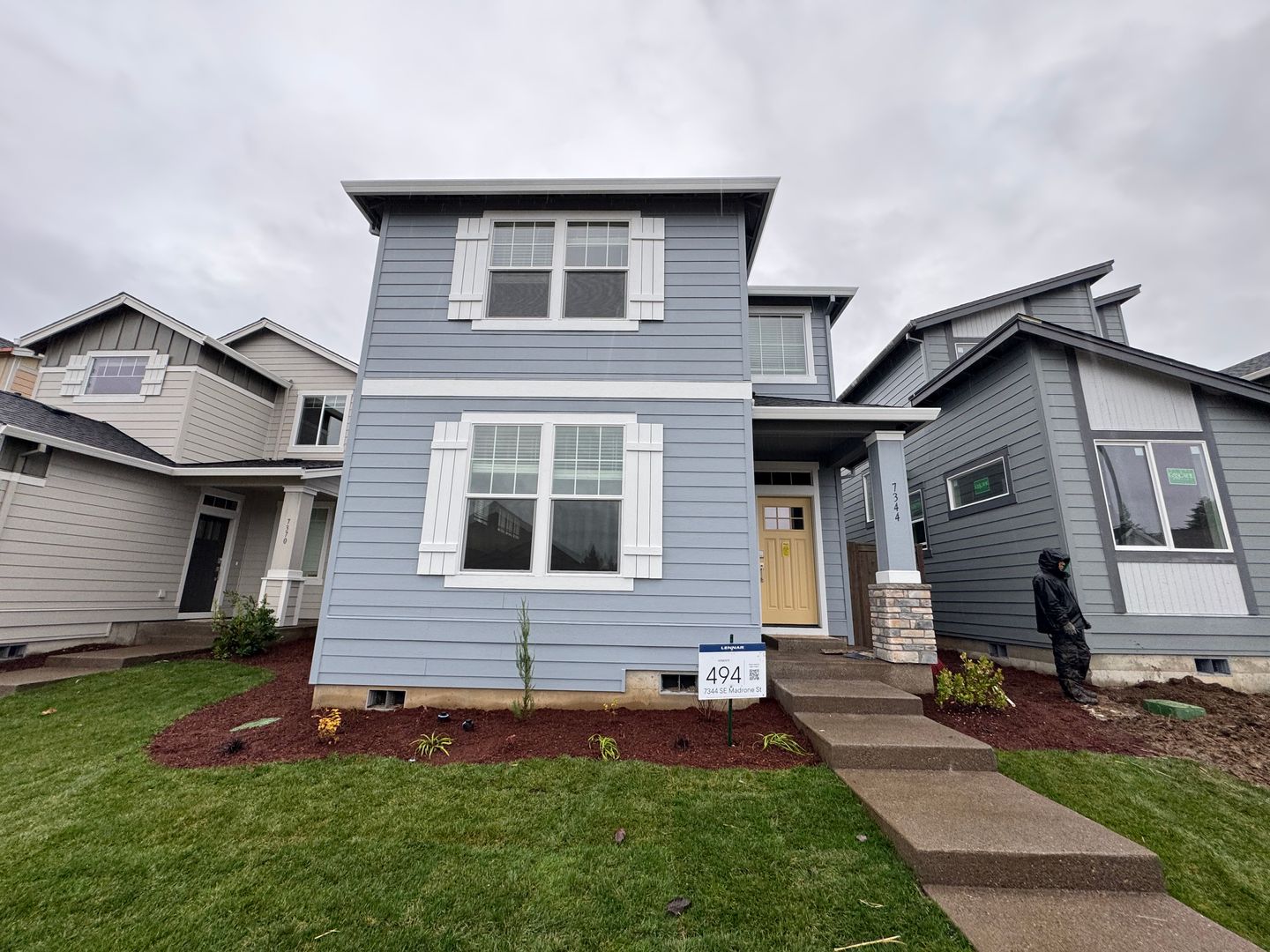 Hillsboro House: 7344 SE Madrone St