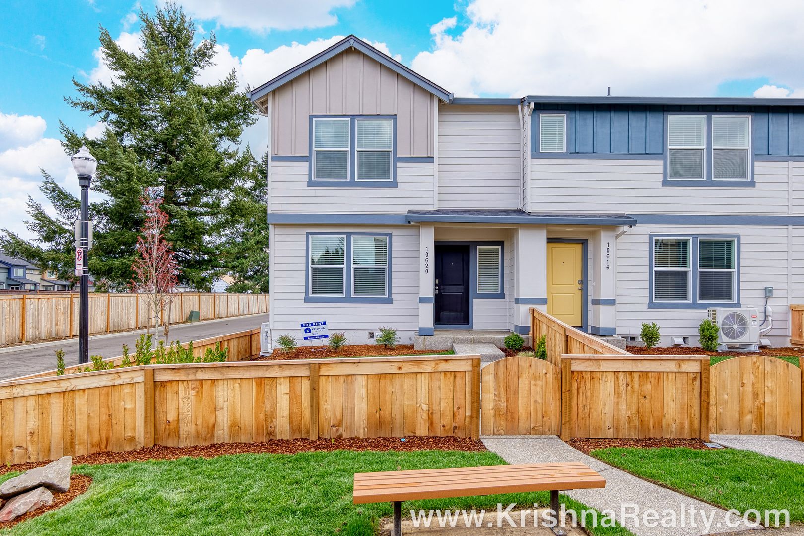 Vancouver Townhome: 10620 NE 120th Pl