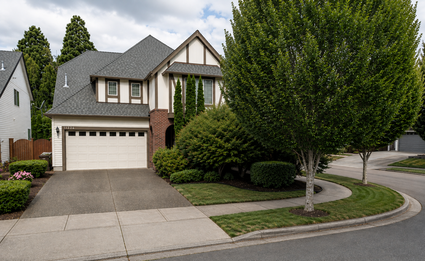 Beaverton House: 17930 NW Waterfield Court